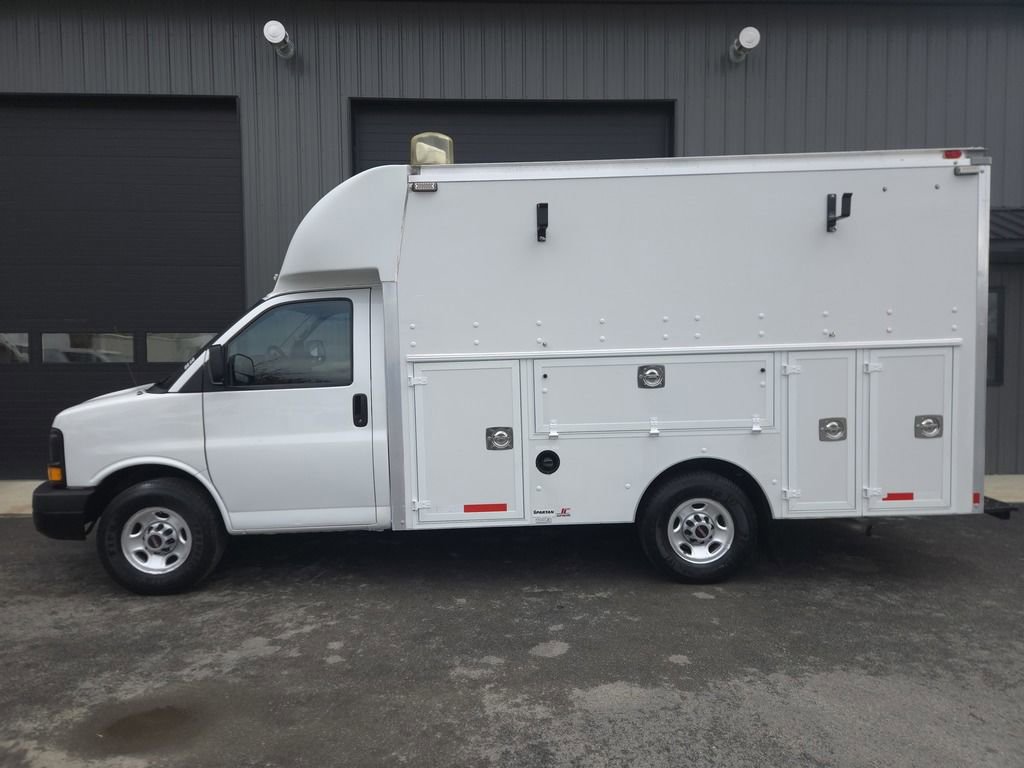 Used 2014 GMC Savana 3500 image 1