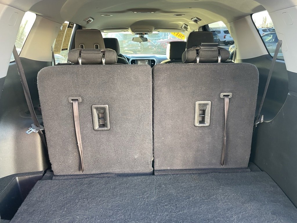 Used 2017 GMC Acadia SLE image 26