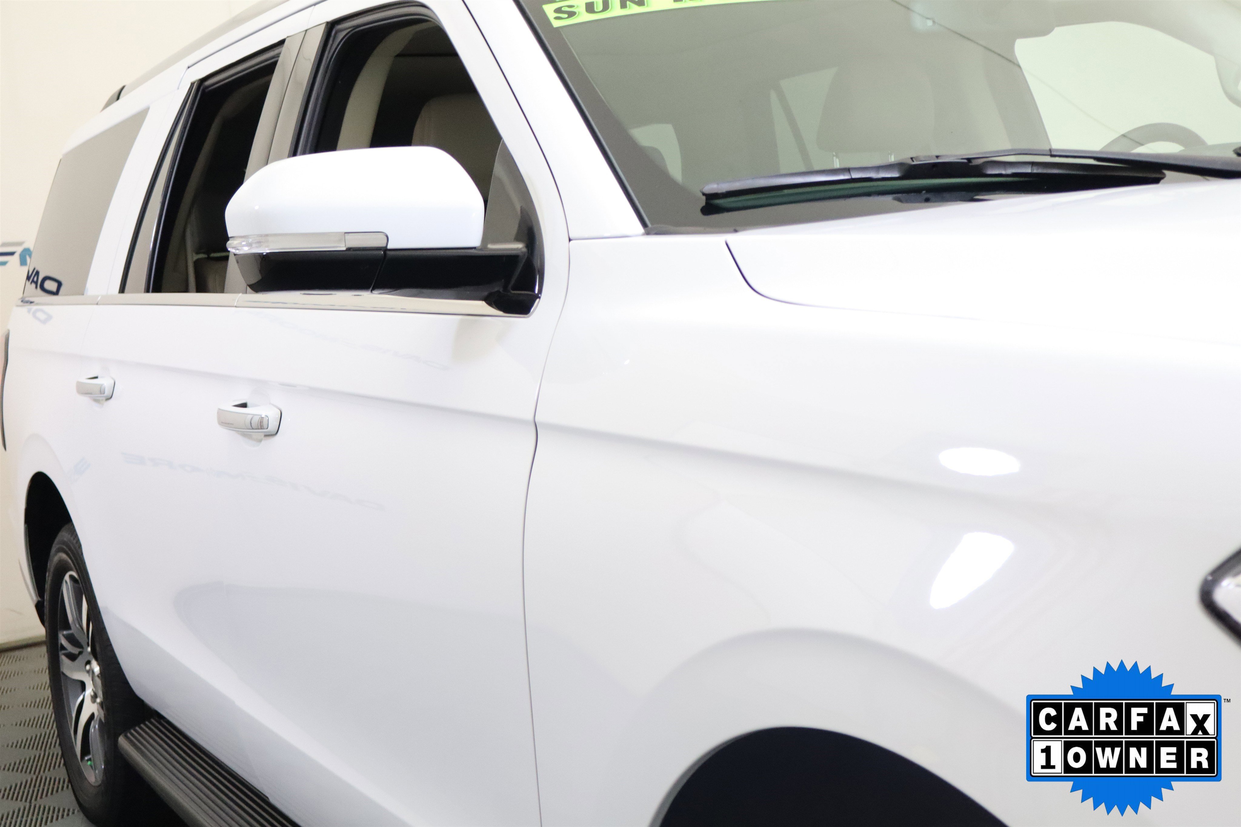 Used 2024 Ford Expedition Max Limited image 3