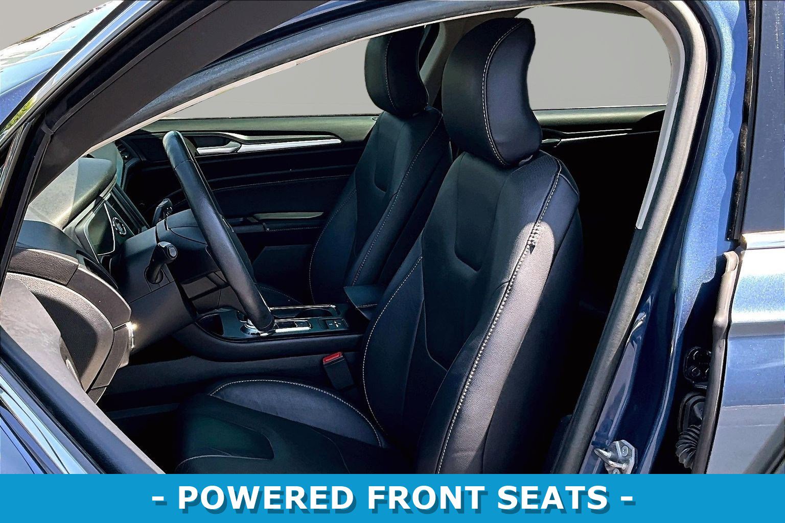 Used 2018 Ford Fusion Titanium FWD image 21