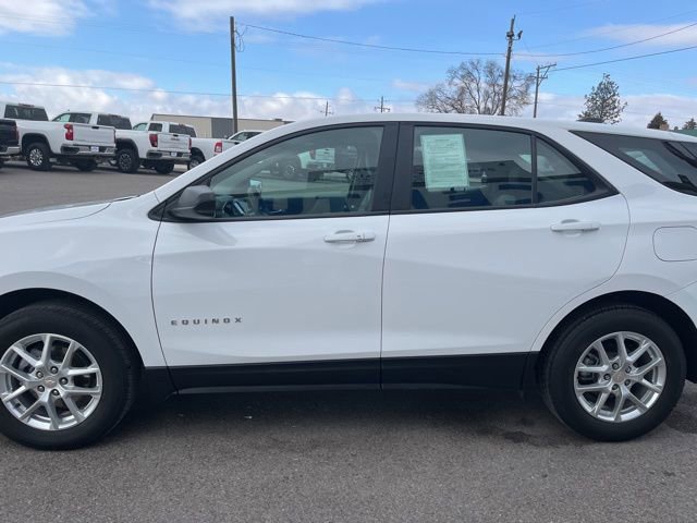Used 2024 Chevrolet Equinox LS AWD/4WD image 8