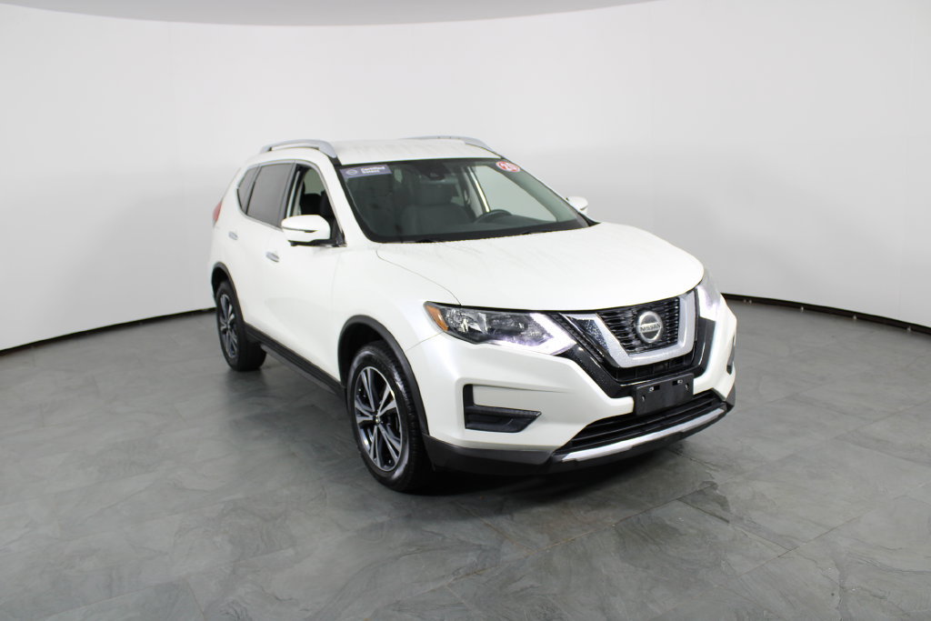 Certified 2020 Nissan Rogue SV w/ Premium Package AWD/4WD image 6