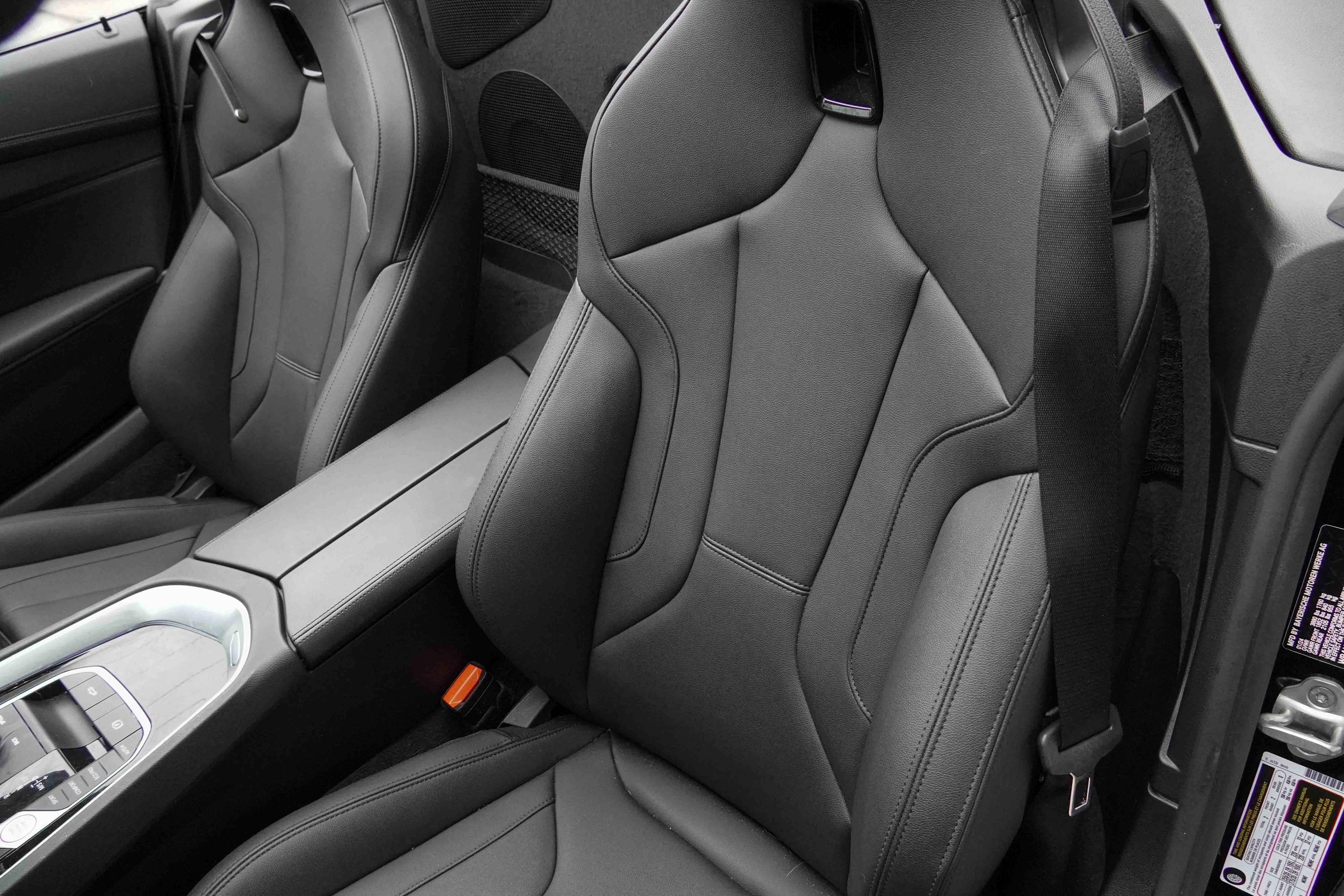 Used 2024 BMW Z4 sDrive30i w/ Shadowloine Package image 15