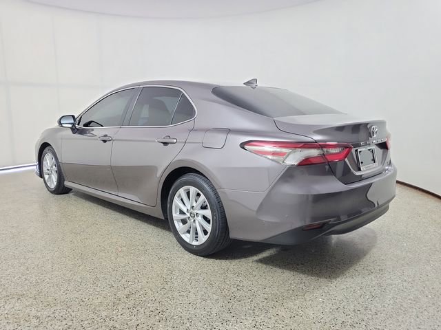 Used 2024 Toyota Camry LE w/ Convenience Package FWD image 7