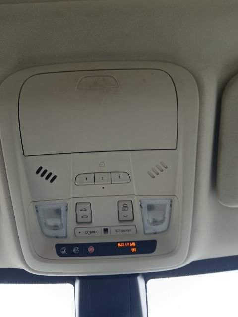 Used 2019 Cadillac XT5 Premium Luxury FWD image 22