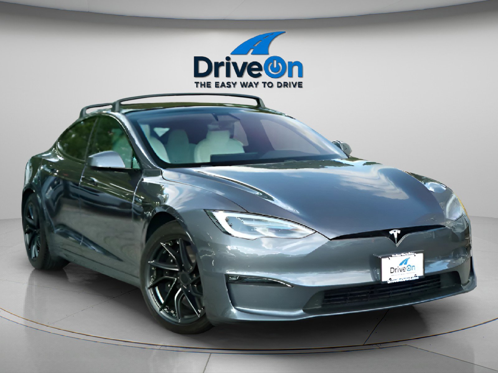 Used 2021 Tesla Model S Plaid image 17