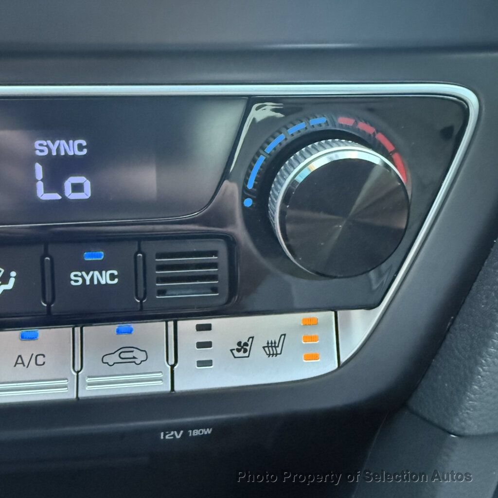 Used 2019 Hyundai Sonata Limited w/ Ultimate Package 04 FWD image 34