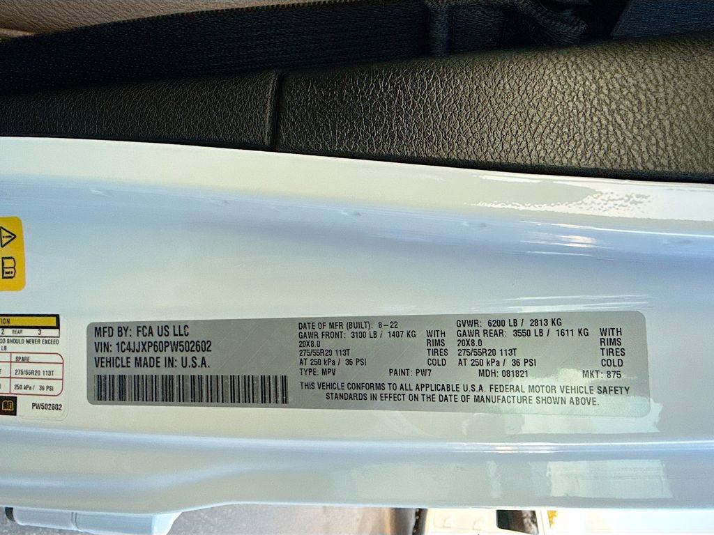 Used 2023 Jeep Wrangler Unlimited Sahara image 36