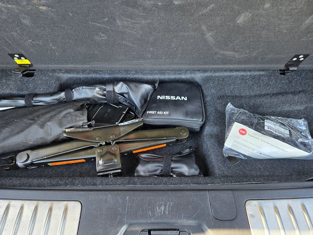 Used 2019 Nissan Armada Platinum w/ Captain's Chairs Package image 23