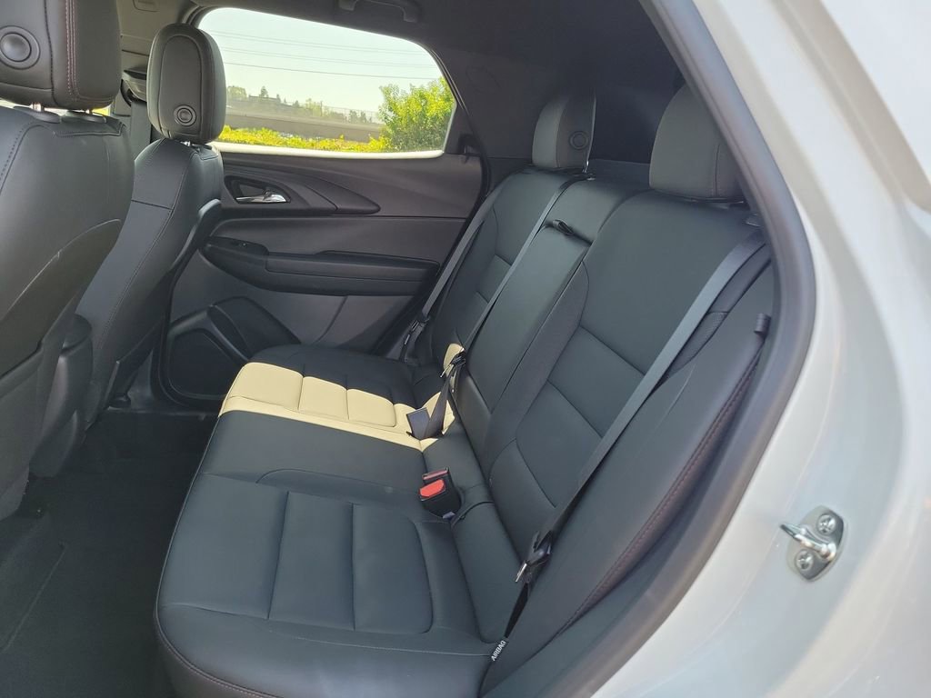 Used 2026 Chevrolet TrailBlazer RS w/ Driver Confidence Package image 22