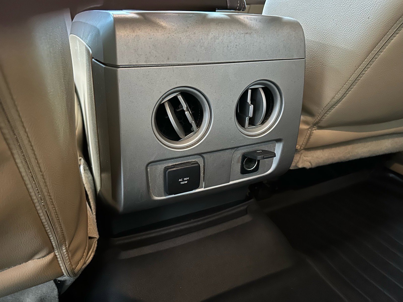 Used 2014 Ford F150 Lariat w/ Equipment Group 501A Mid image 32