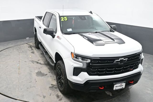 Used 2025 Chevrolet Silverado 1500 LT Trail Boss w/ Protection Package image 24