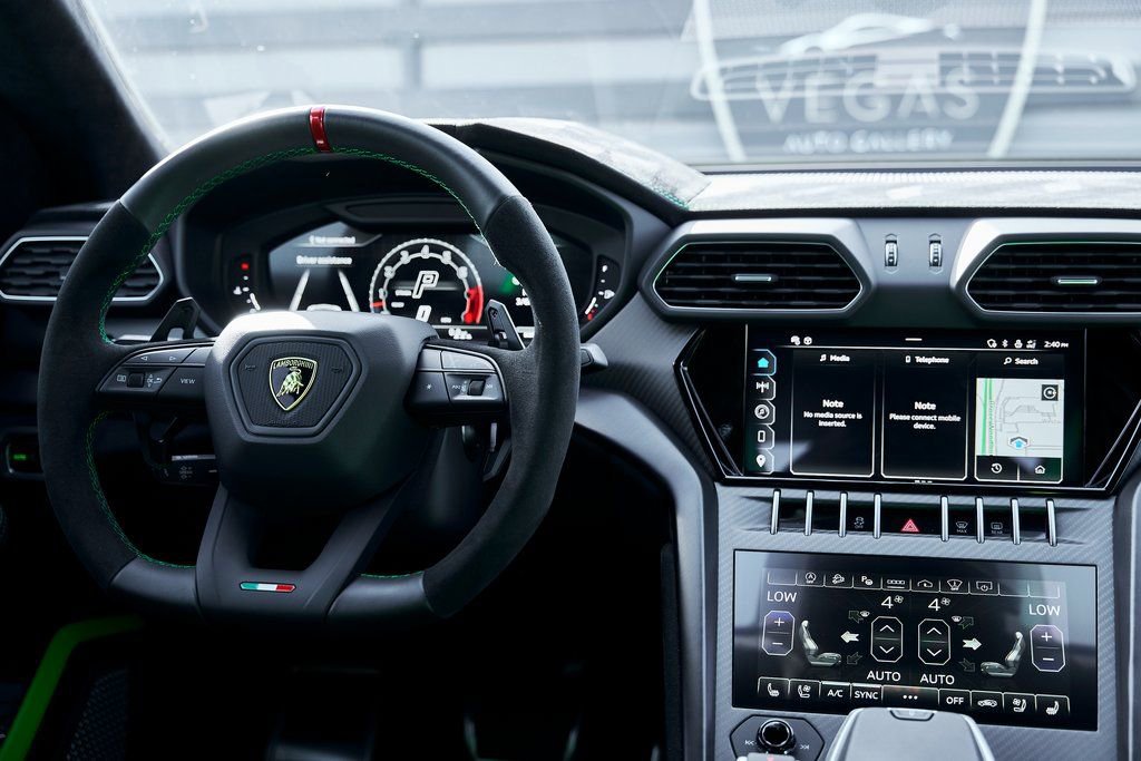 Used 2024 Lamborghini Urus Performante image 64