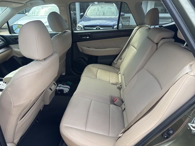 Used 2018 Subaru Outback 2.5i Limited AWD/4WD image 11