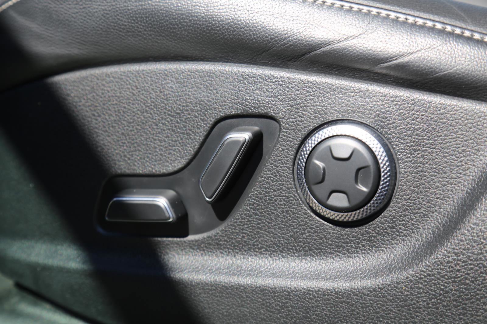 Used 2024 Genesis GV80 2.5T AWD/4WD image 9