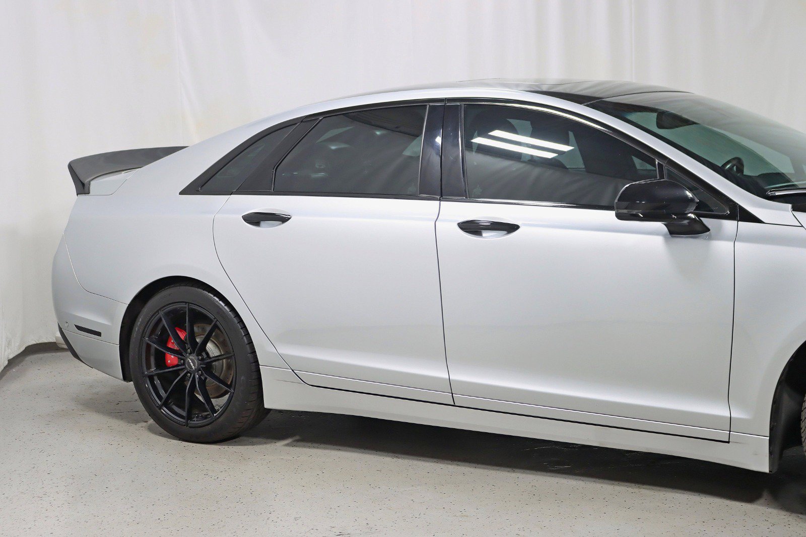 Used 2019 Lincoln MKZ Reserve AWD/4WD image 3
