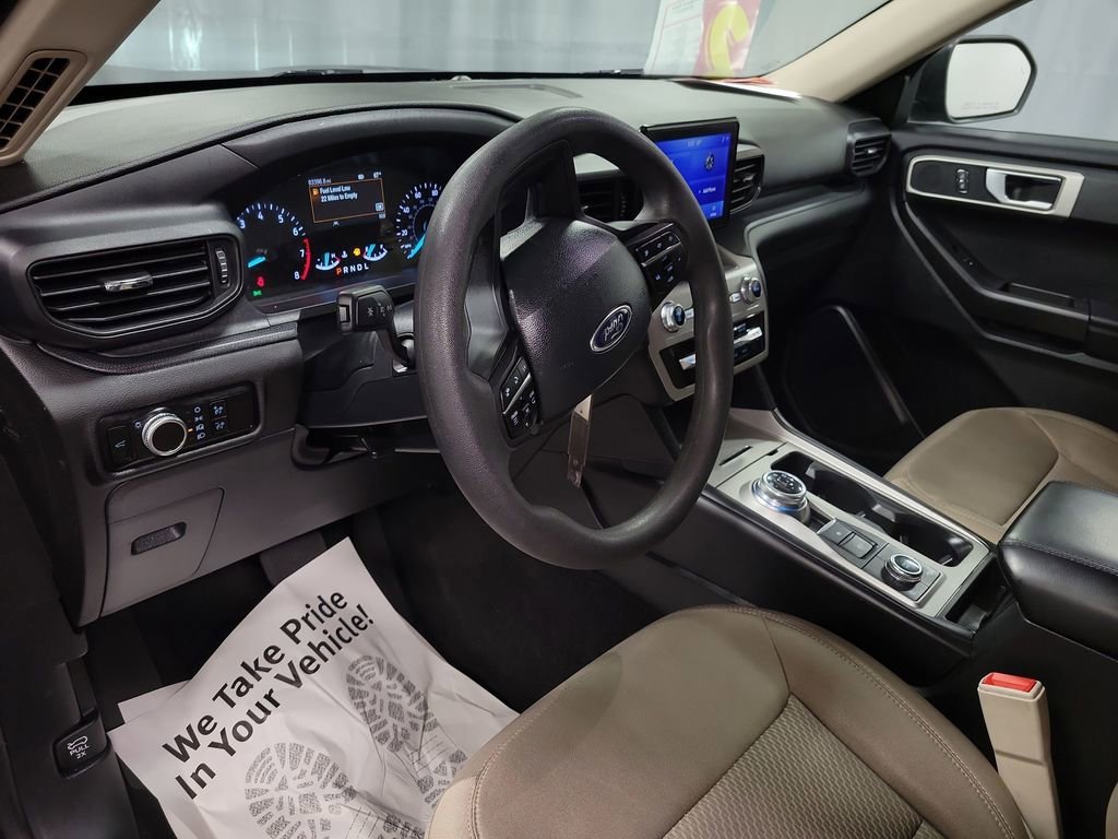 Used 2023 Ford Explorer 4WD image 13