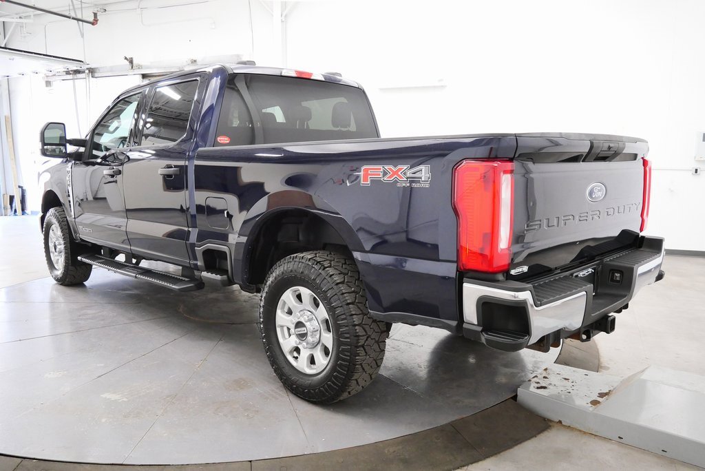 Used 2023 Ford F250 XLT w/ FX4 Off-Road Package image 5