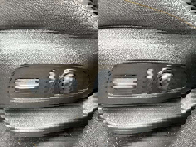 Used 2023 Chevrolet Equinox LT image 24