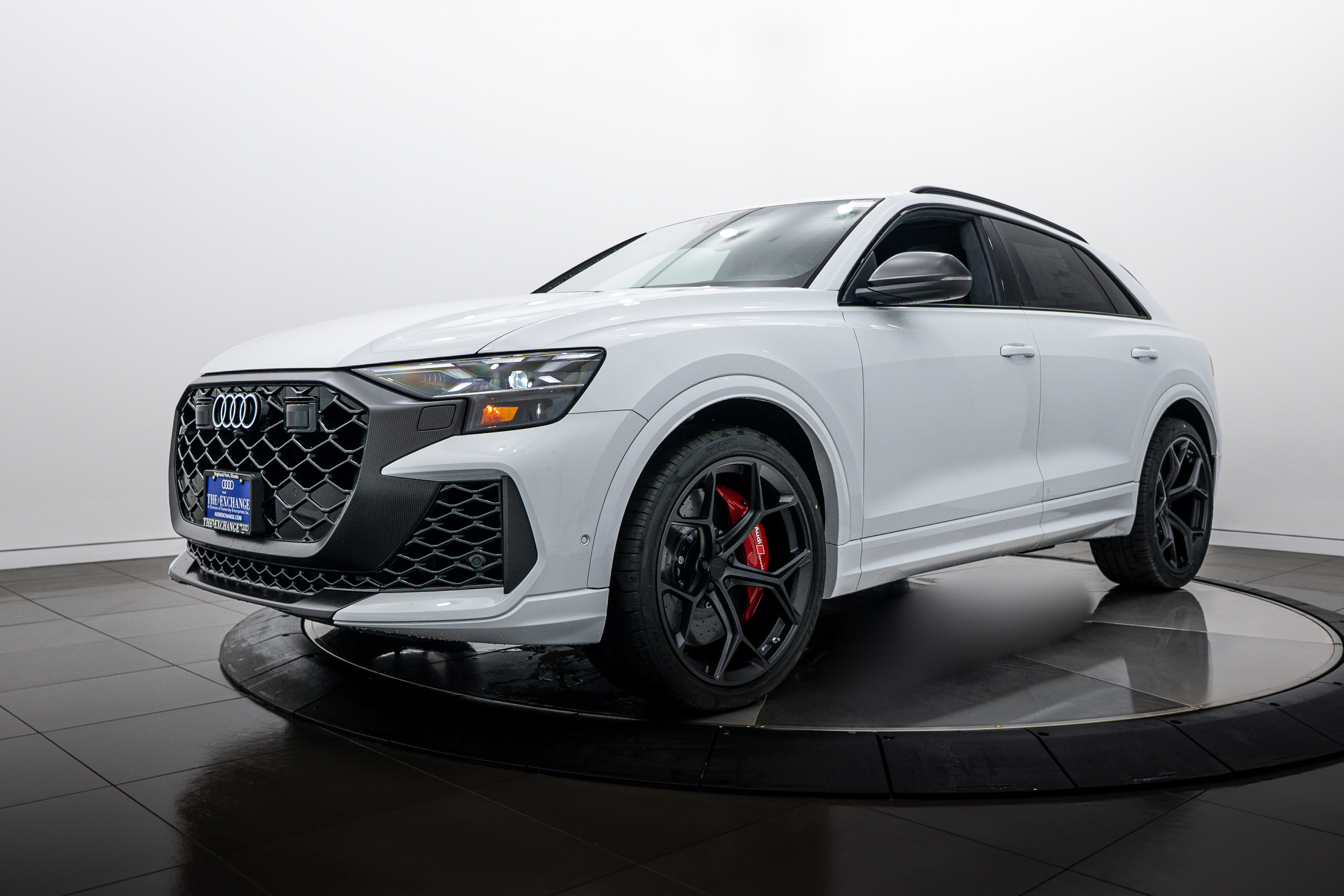 New 2026 Audi RS Q8 performance image 6