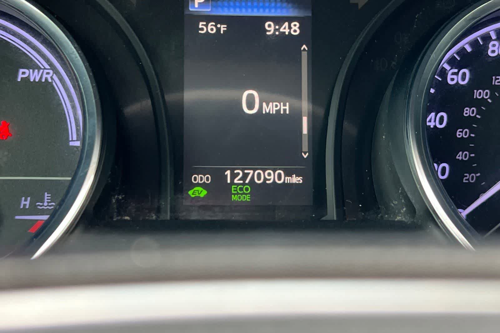 Used 2020 Toyota Camry LE image 26