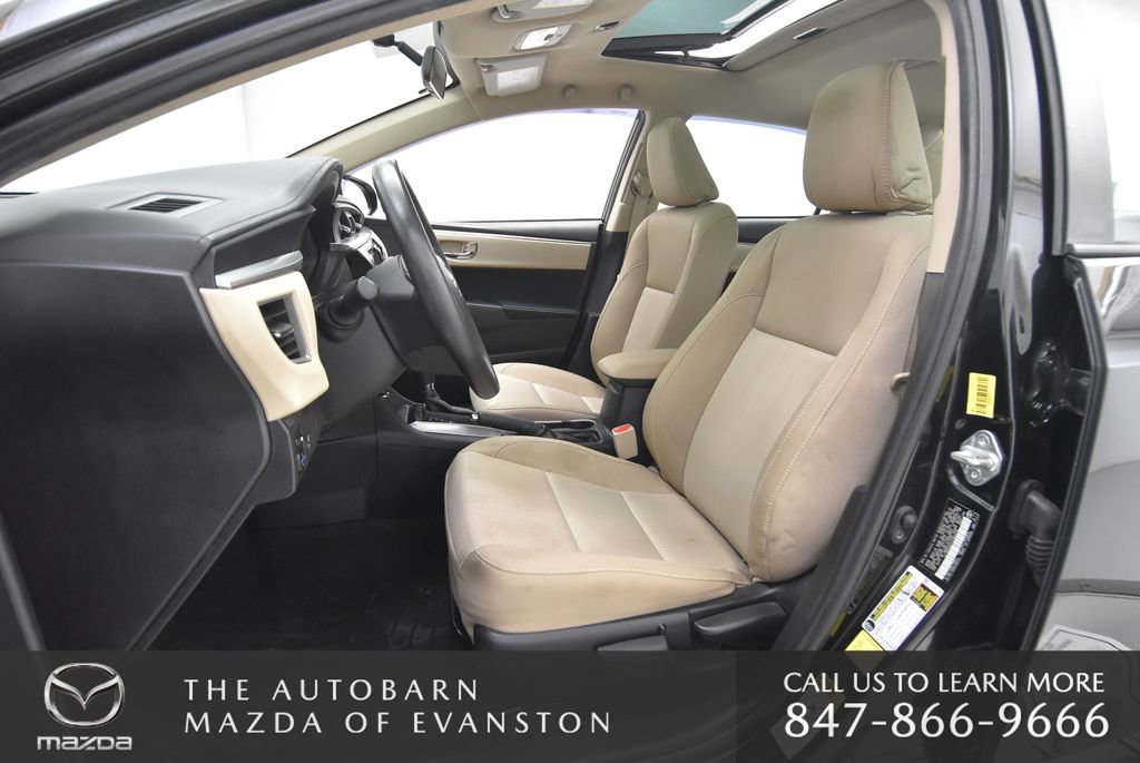 Used 2015 Toyota Corolla LE image 17