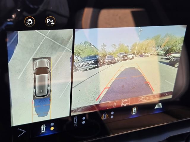 Used 2025 Chevrolet Equinox ACTIV w/ Safety and Technology Package image 33