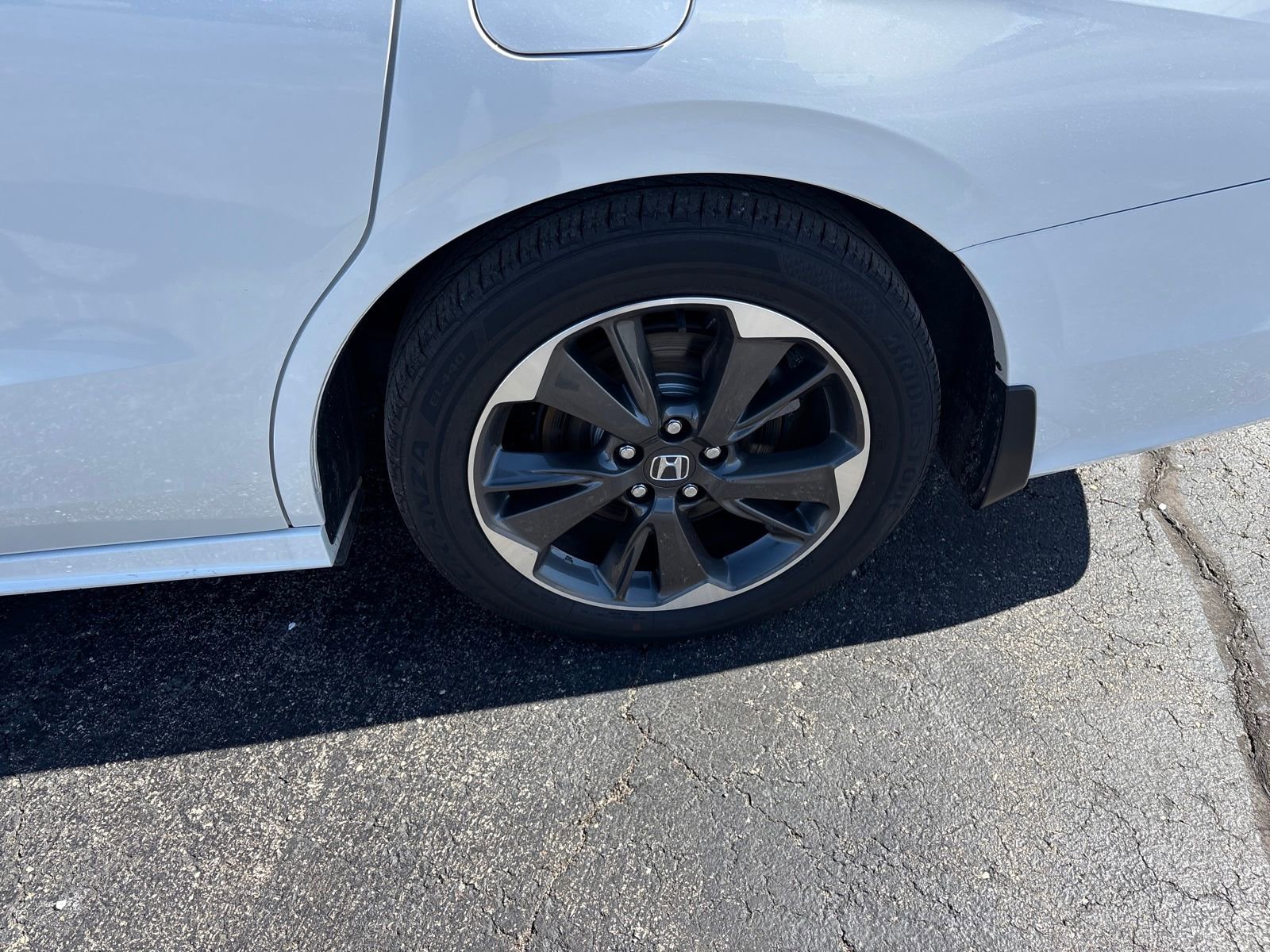 Used 2023 Honda Odyssey Elite image 31