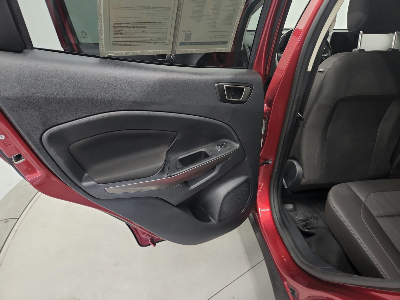 Used 2020 Ford EcoSport SE FWD image 24