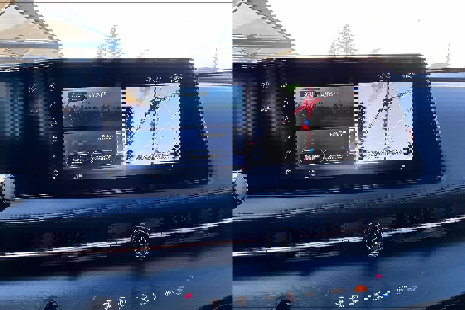 Used 2023 Nissan Ariya AWD image 29