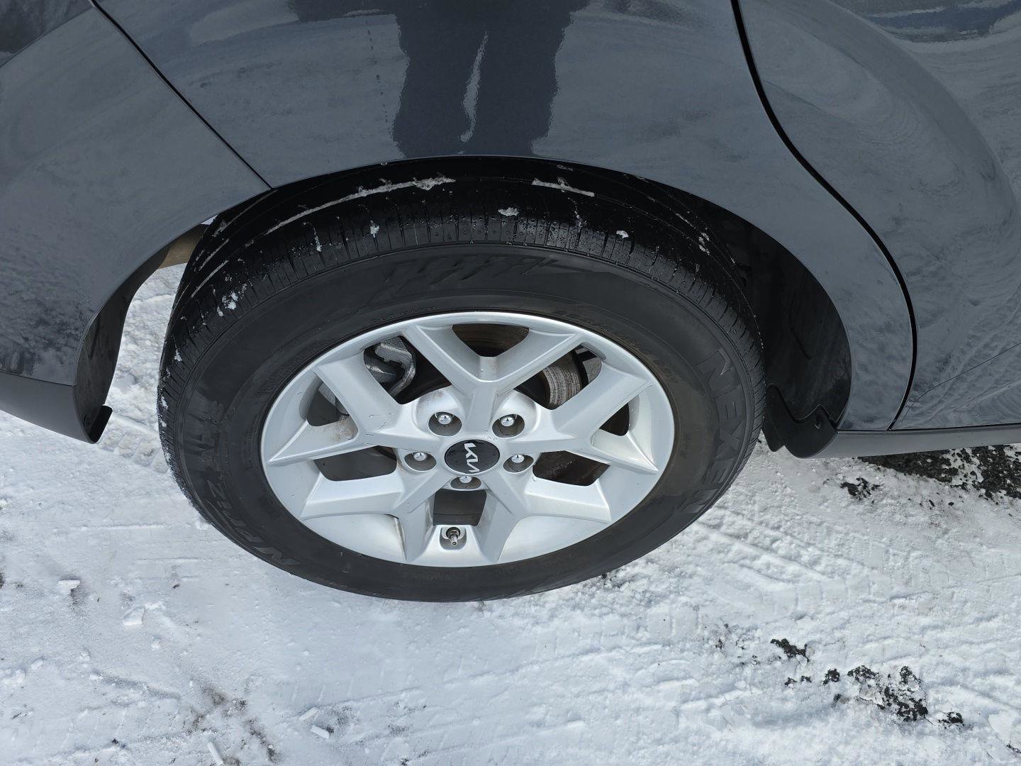 Used 2023 Kia Soul LX w/ Option Group 015 image 33