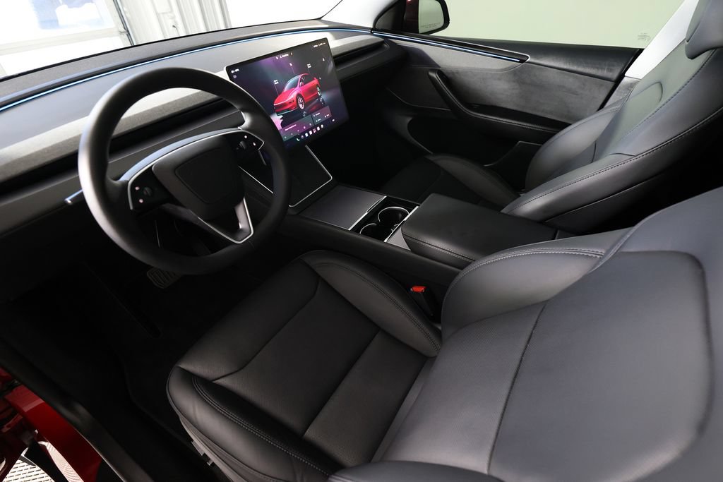 Used 2026 Tesla Model Y Long Range AWD/4WD image 16