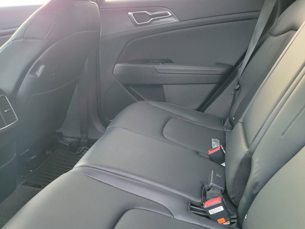 Certified 2023 Kia Sportage SX FWD image 7