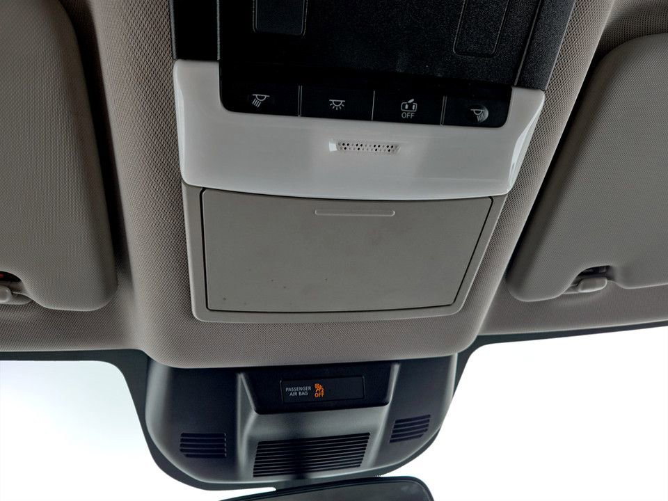 Used 2023 Nissan Rogue SV image 24