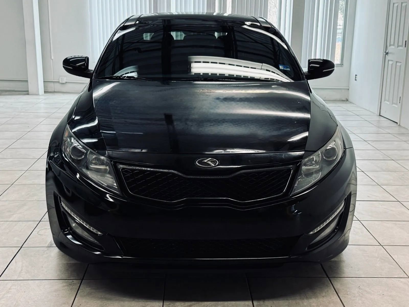 Used 2013 Kia Optima SX w/ Limited Pkg image 2