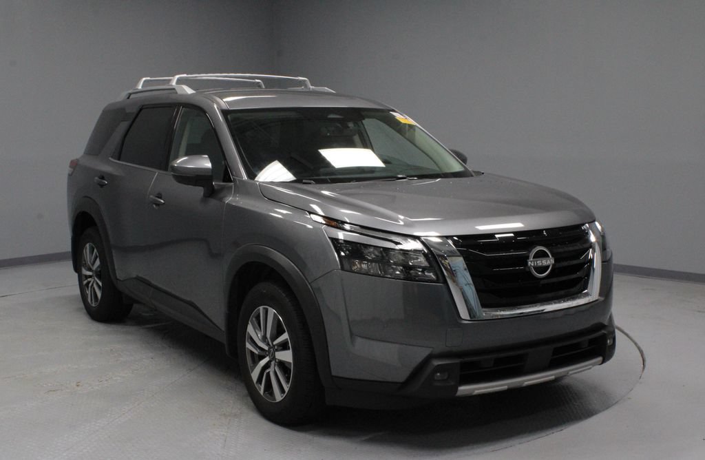 Certified 2025 Nissan Pathfinder SL
