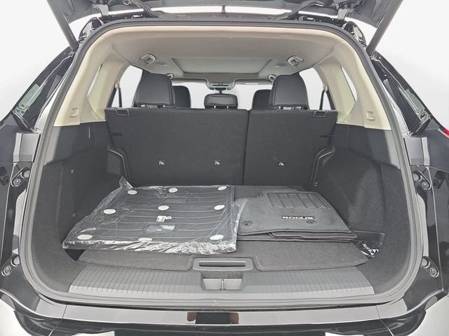 Used 2026 Nissan Rogue Dark Armor AWD/4WD image 30