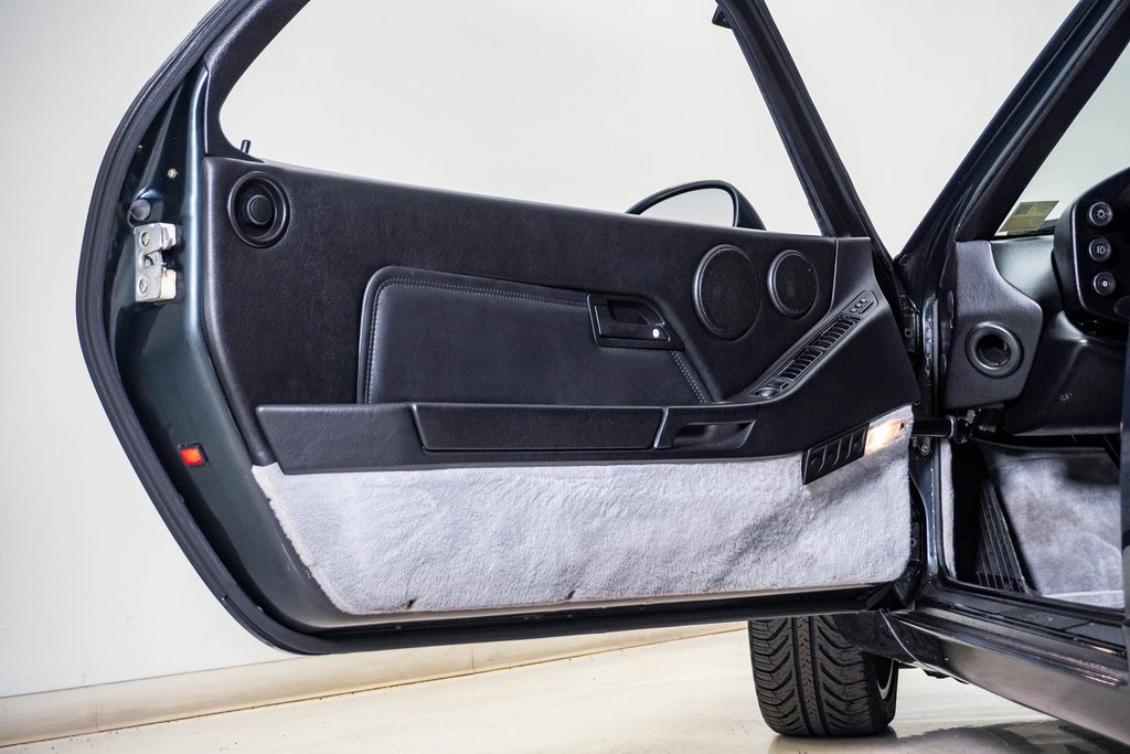 Used 1995 Porsche 928 GTS image 25