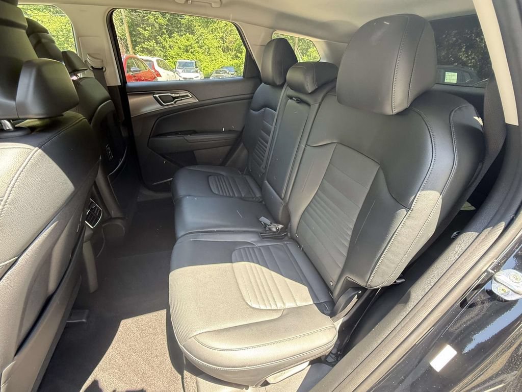 Certified 2023 Kia Sportage SX AWD/4WD image 13