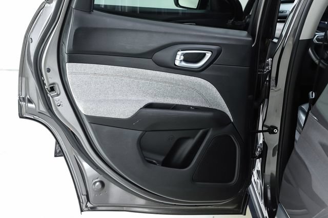 Used 2022 Jeep Compass Latitude AWD/4WD image 21