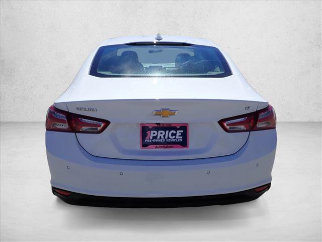 Used 2021 Chevrolet Malibu LT FWD image 3