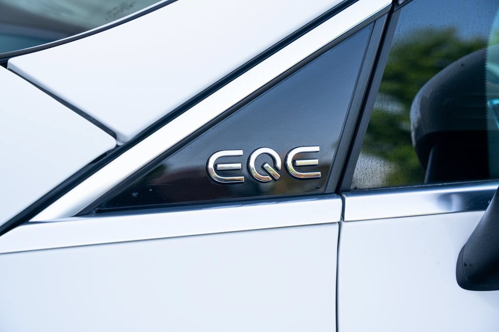 Used 2023 Mercedes-Benz EQE 350+ SUV image 26