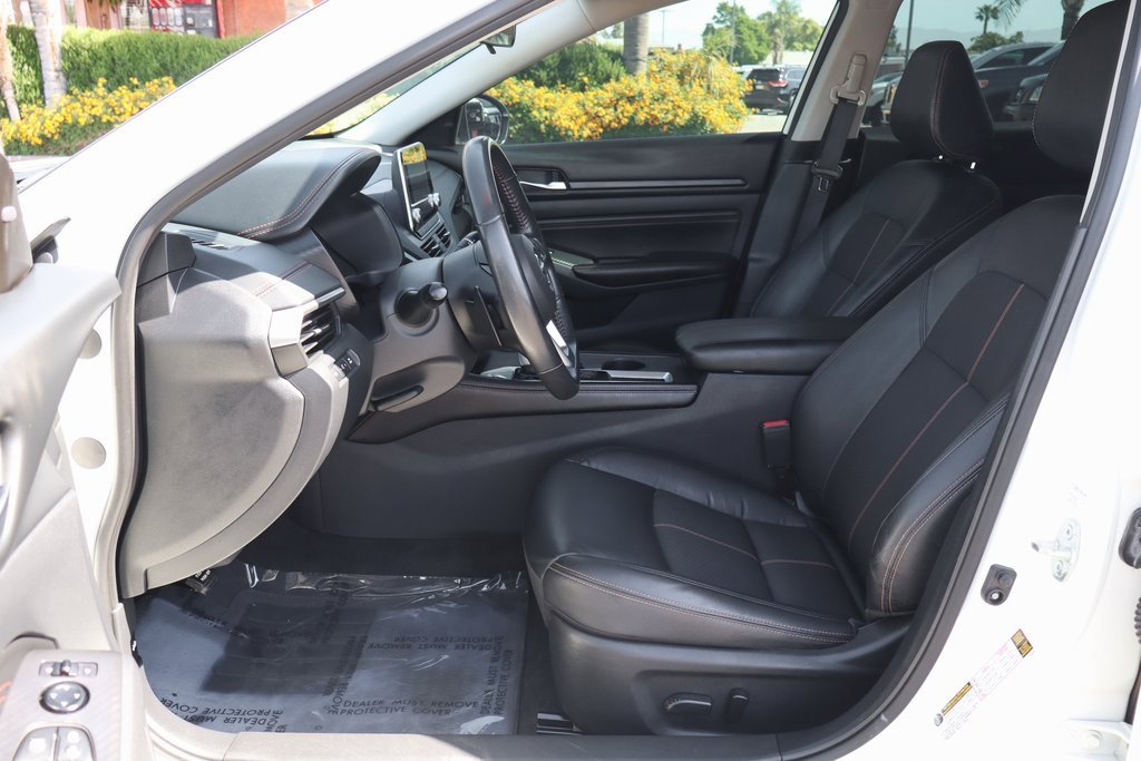 Used 2022 Nissan Altima 2.5 SR image 14