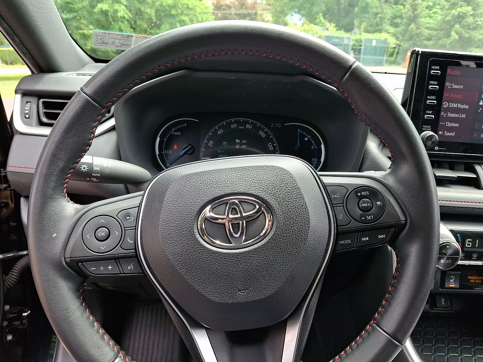 Used 2022 Toyota RAV4 SE AWD/4WD image 18