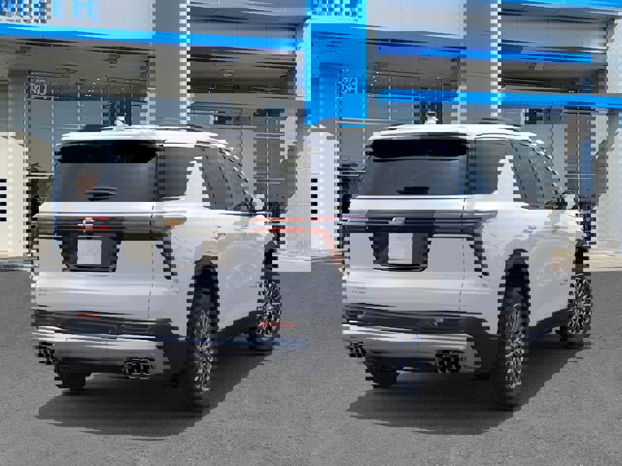 Used 2026 Chevrolet Traverse LT w/ Driver Confidence Package image 4