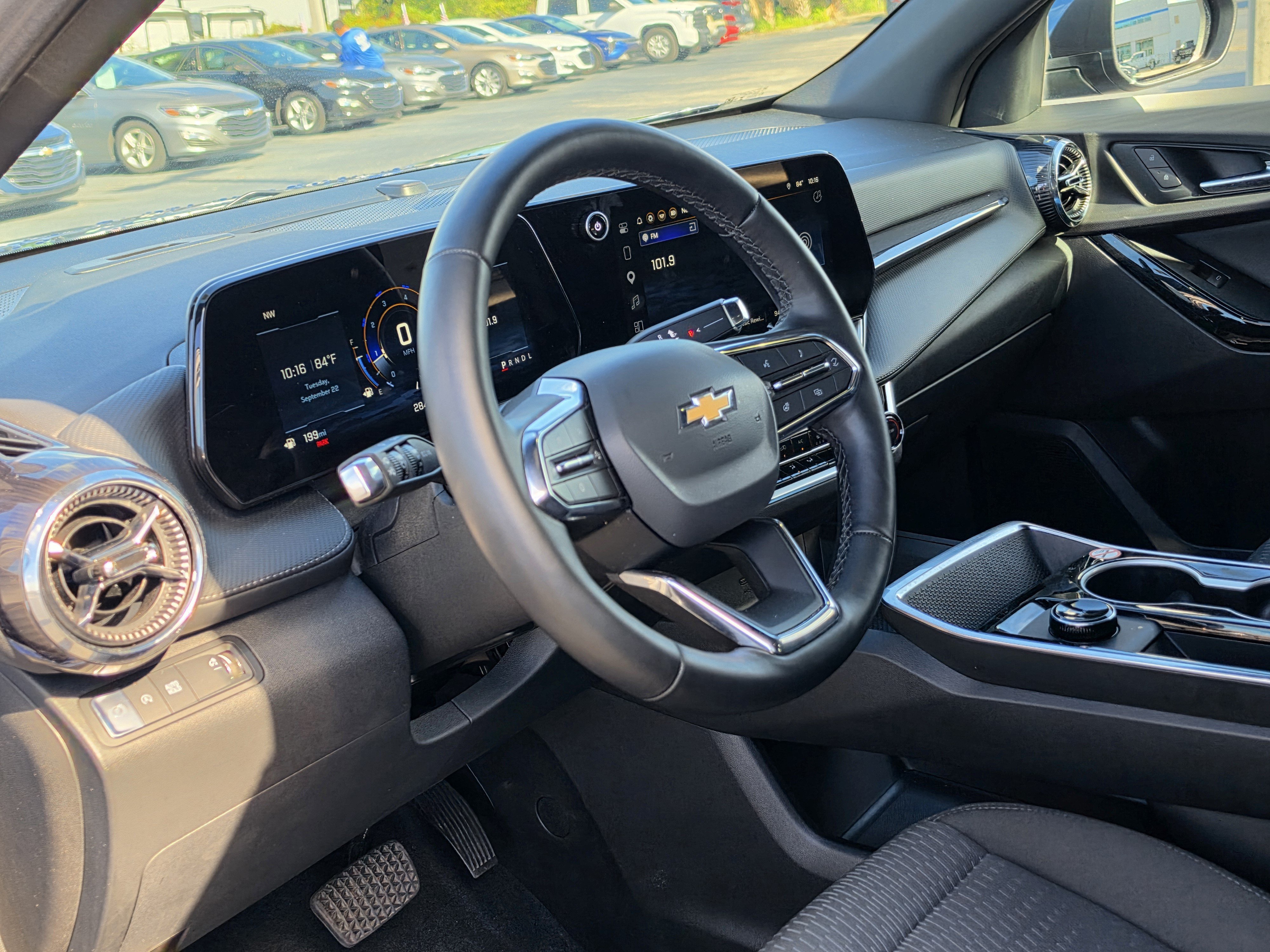 Certified 2026 Chevrolet Equinox LT FWD image 13