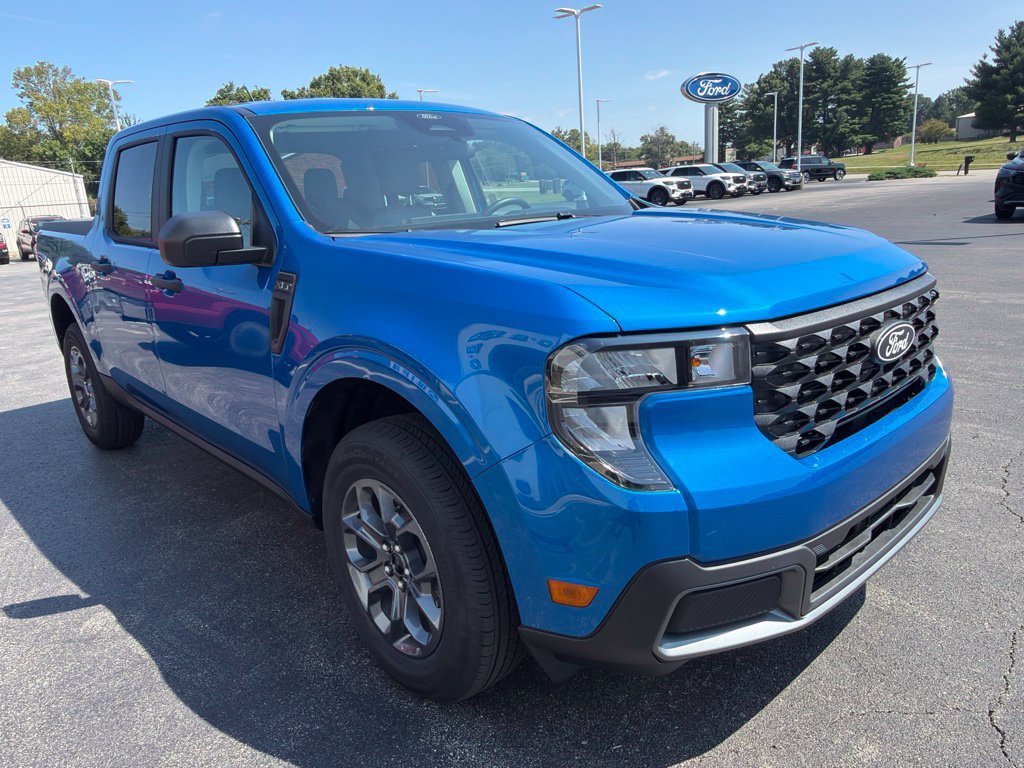 New 2026 Ford Maverick XLT w/ Equipment Group 301A AWD/4WD image 7