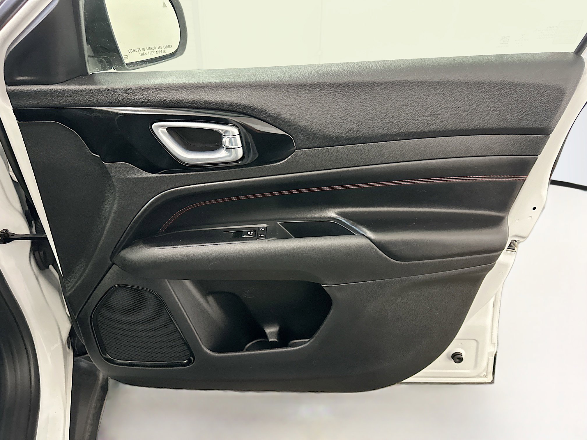 Used 2022 Jeep Compass Trailhawk w/ Trailhawk Elite Group image 34