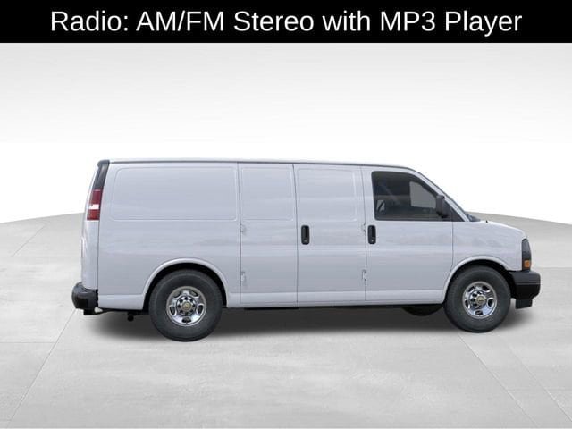 New 2026 Chevrolet Express 2500 image 6