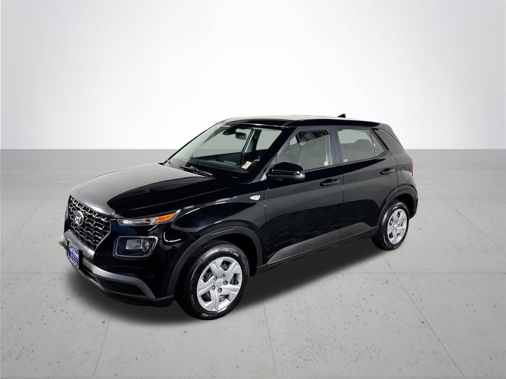 Used 2020 Hyundai Venue SE FWD image 2